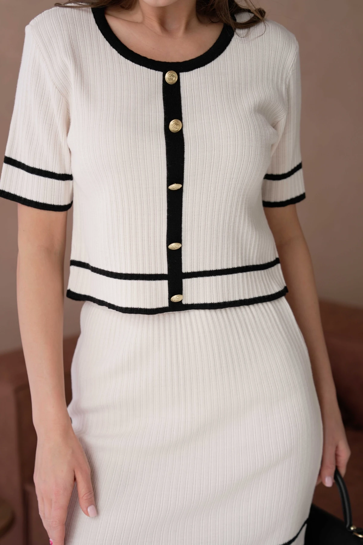 Bisiklet Yaka Düğme Detaylı Etek Bel Lastikli Bluz Etek İkili Triko Takım