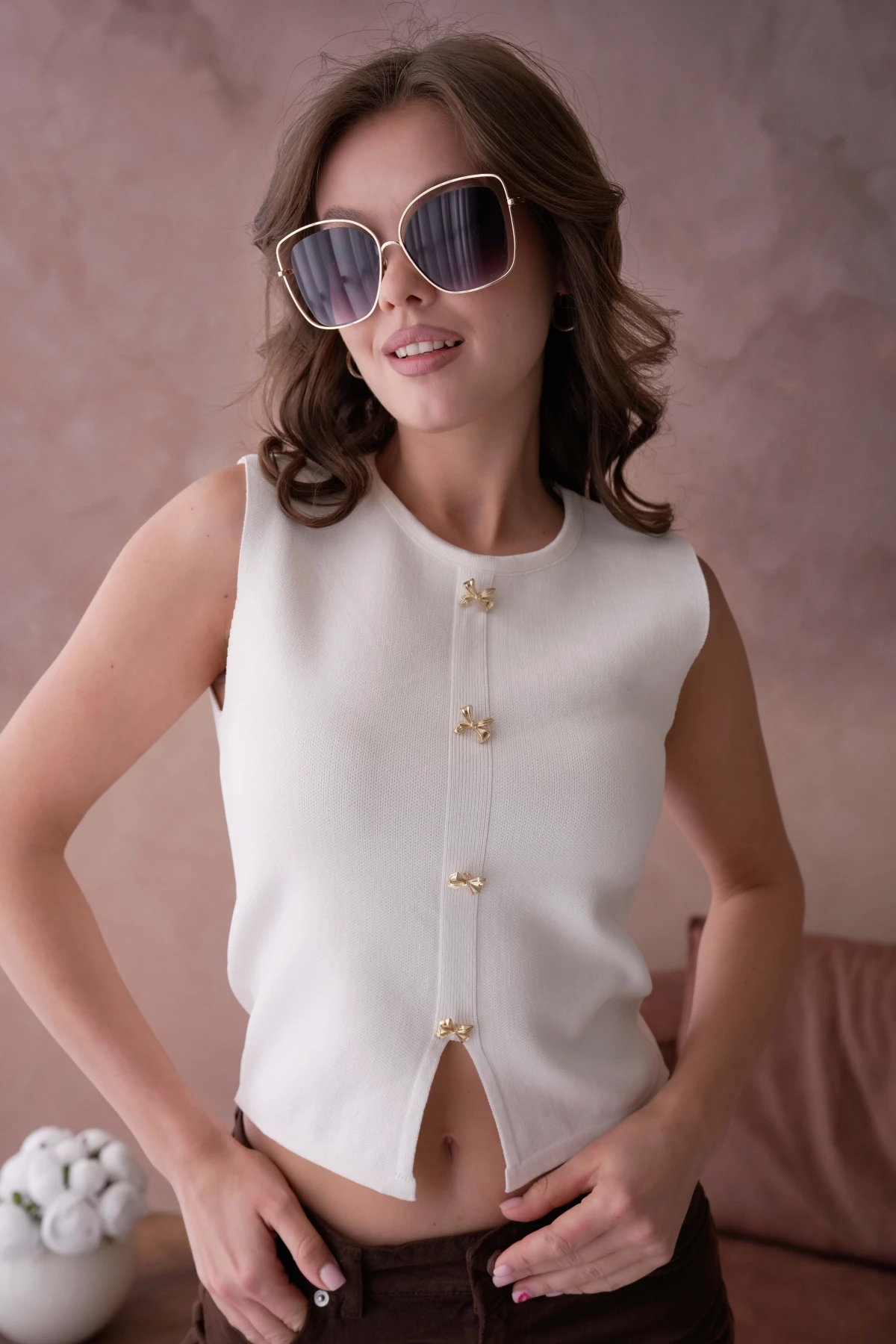 Aksesuar Detaylı Kolsuz Triko Bluz