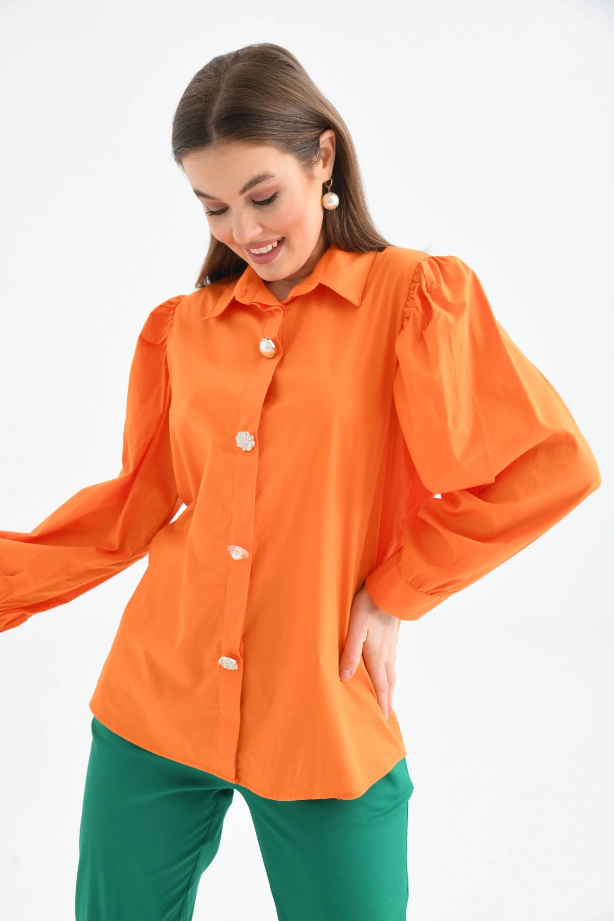 Gömlek Yaka Balon Kol Düğme Detay Dokuma Gömlek