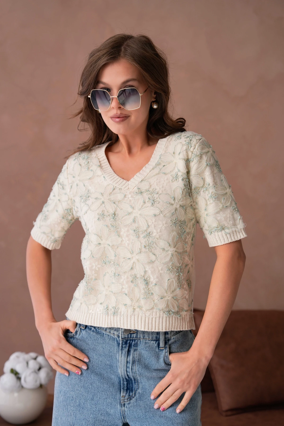 V Yaka Tül Detay Triko Kazak