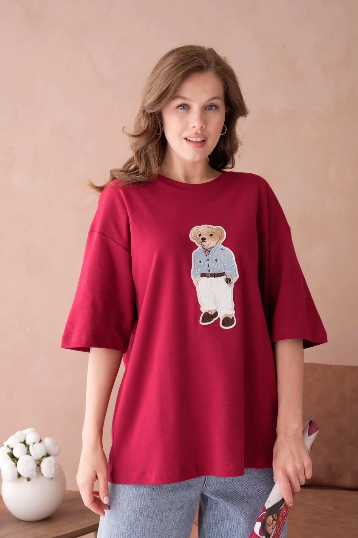 Bisiklet Yaka Aplikeli Salaş Basic T-Shirt