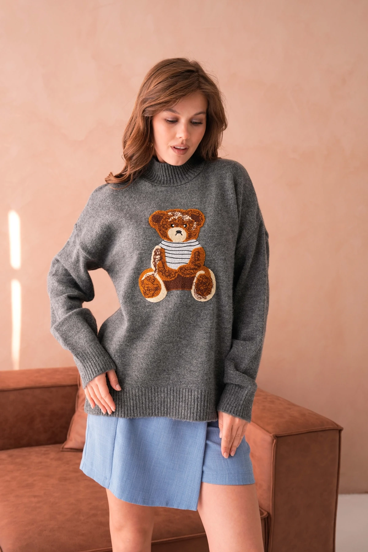 Kadın Bisiklet Yaka Nakış Detaylı Salaş Triko Kazak