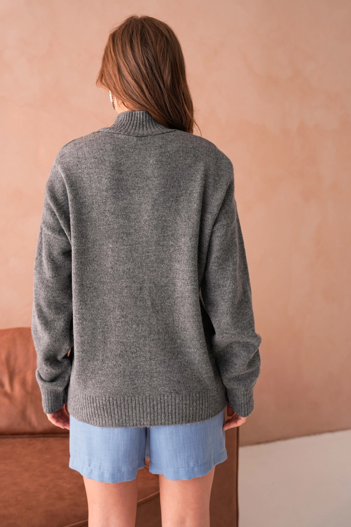 Kadın Bisiklet Yaka Nakış Detaylı Salaş Triko Kazak