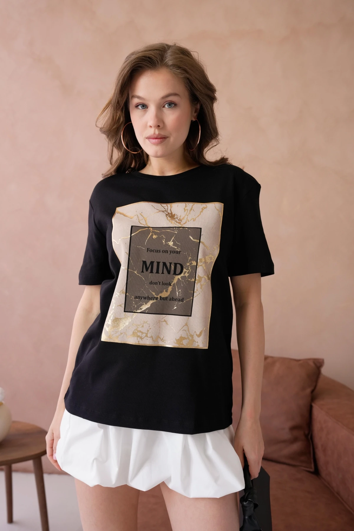 Bisiklet Yaka Varak Baskılı Basic T-Shirt