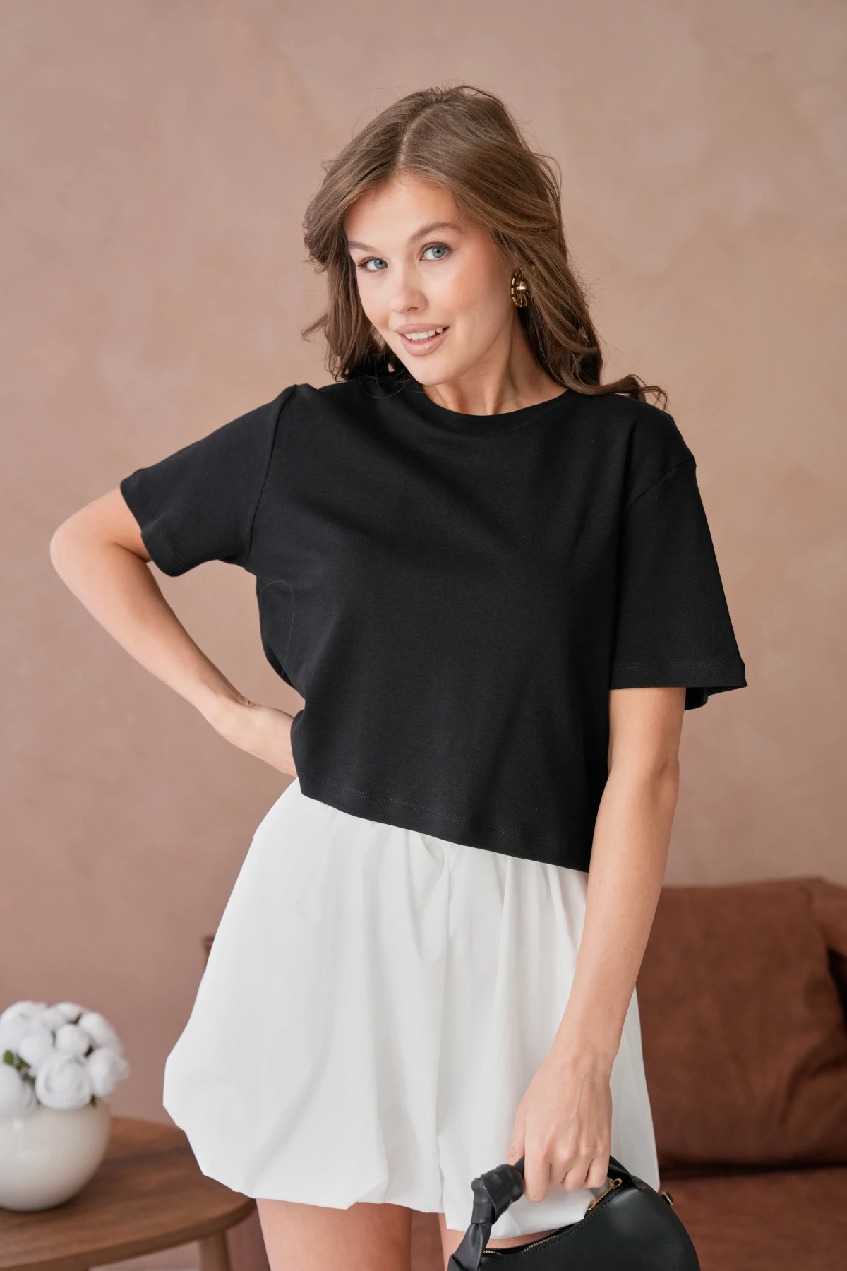 Bisiklet Yaka Yarım Crop Basic T-Shirt
