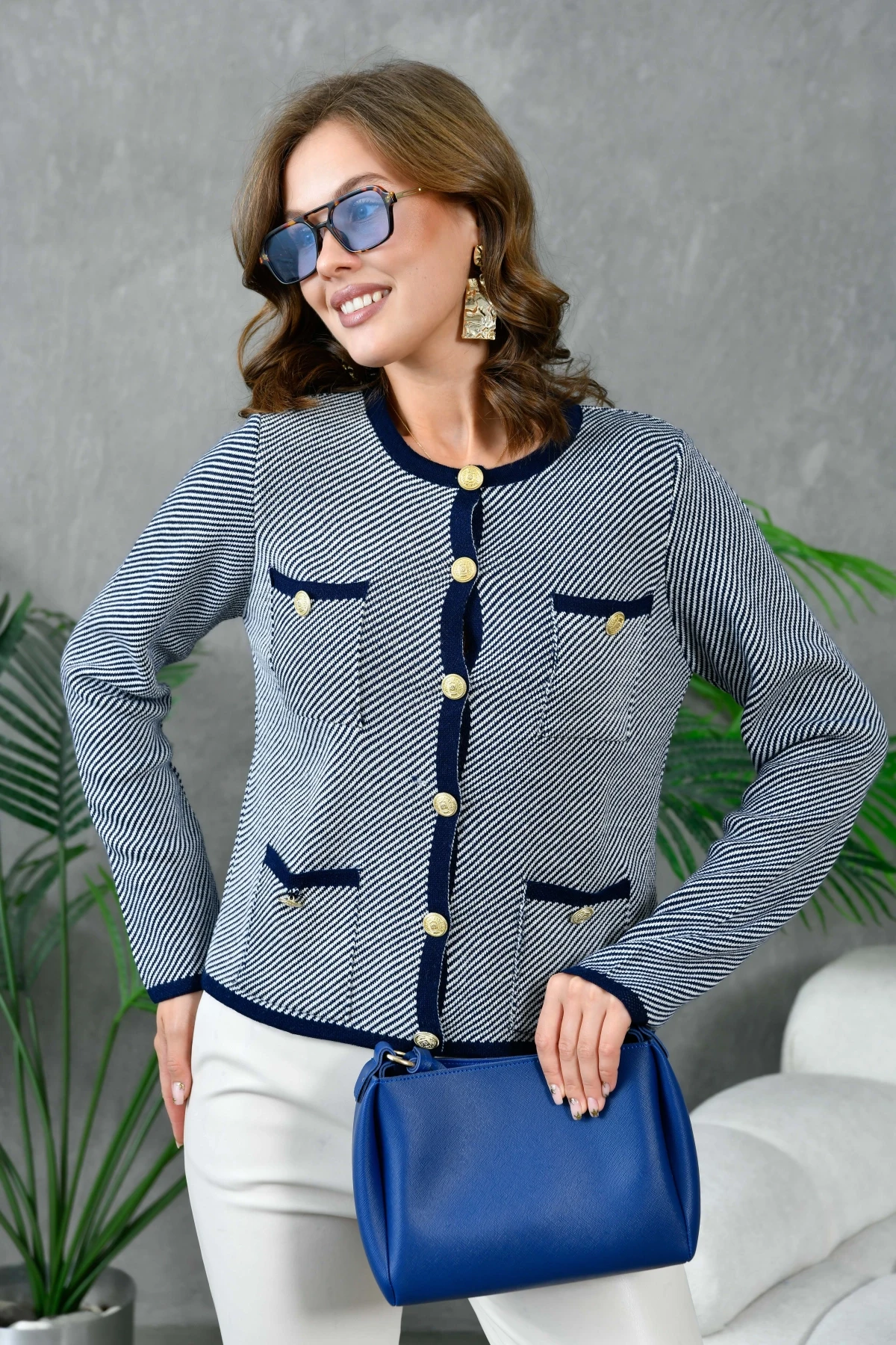 Kadın Düğme Detay Çizgili Triko HIrka