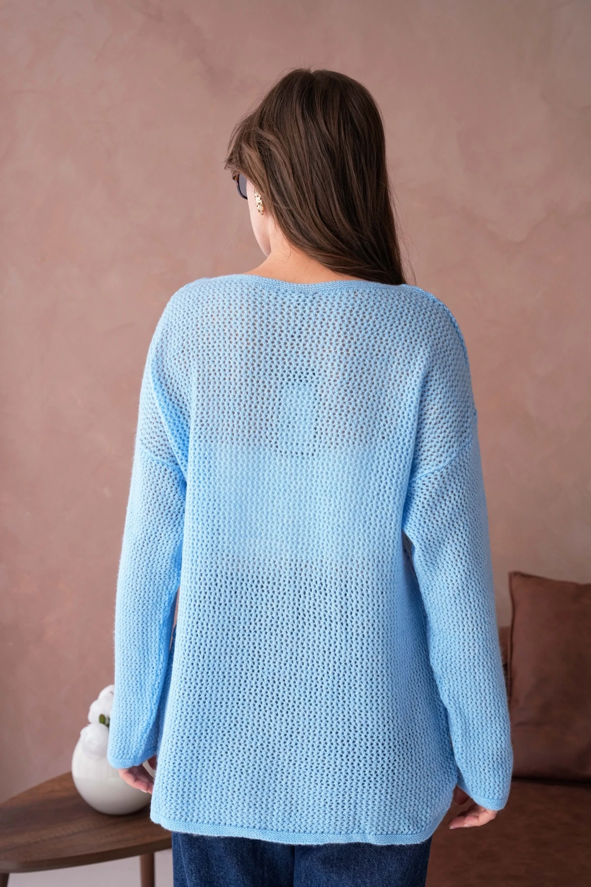 Kayık Yaka Dokulu Aplikeli Uzun Kol Kazak