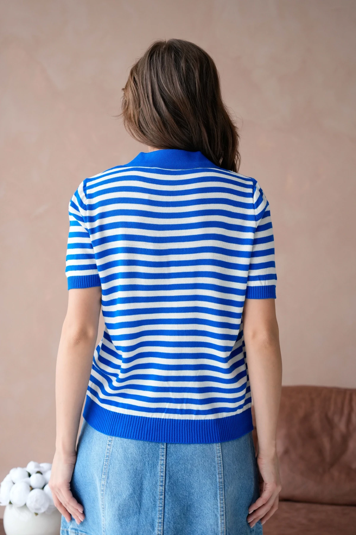 Polo Yaka Nakış Detaylı Çizgili Triko Kazak