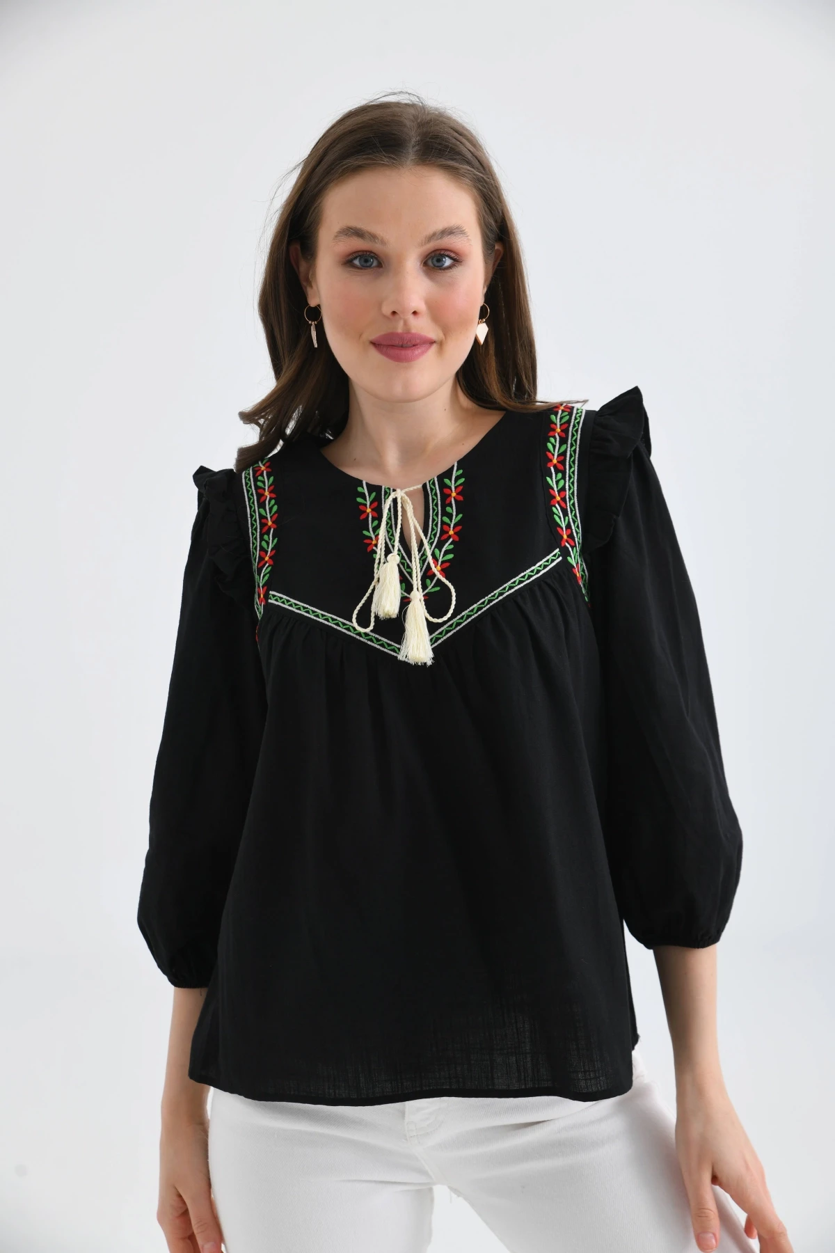 Kadın Uzun Kol Bağlama Detay Nakışlı Salaş Bluz