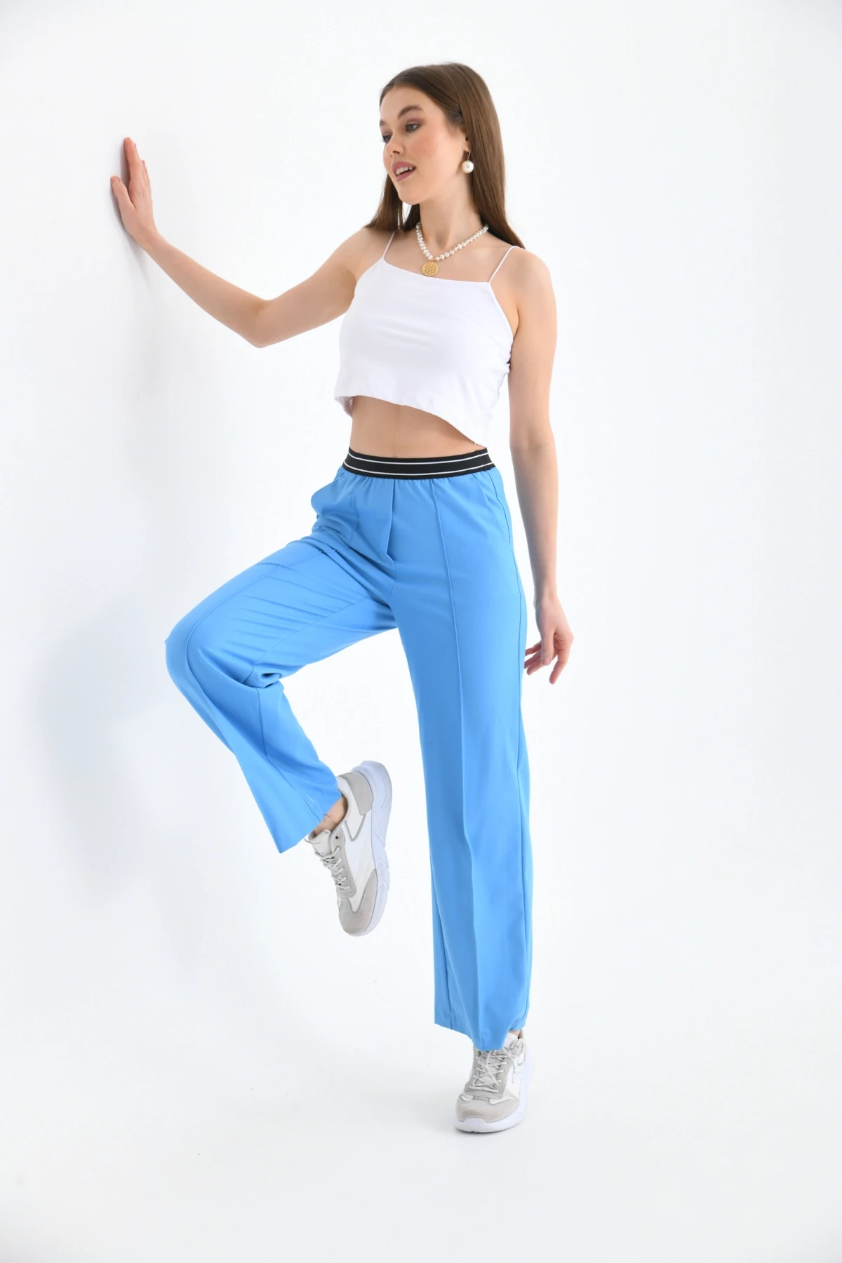 Beli Lastikli Geniş Paça Mavi Pantolon