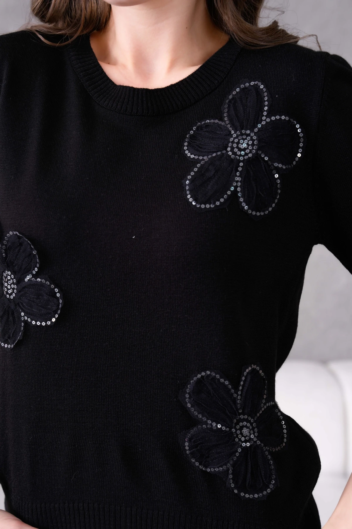 Aplikeli Kısa Kol Triko Kazak