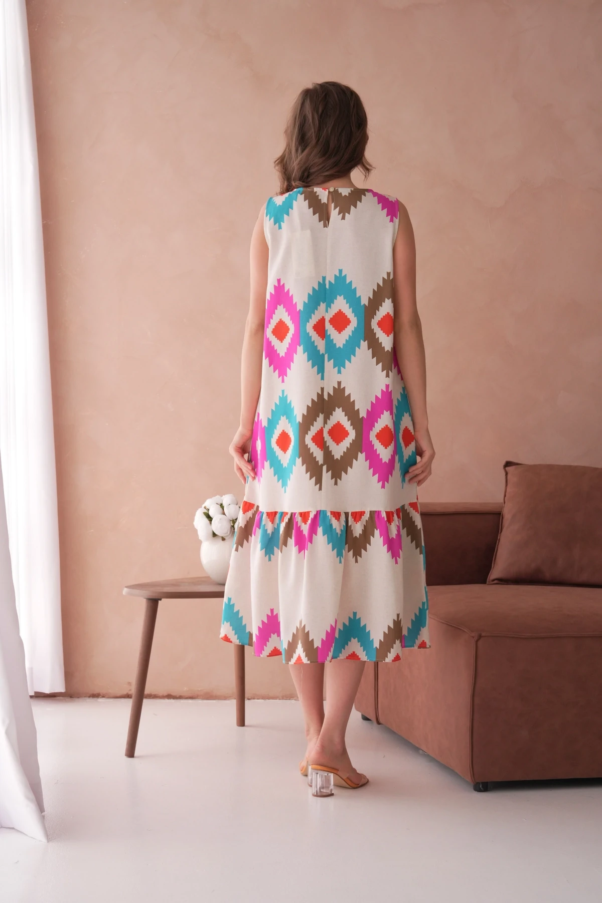 Otantik Desenli Volanlı Salaş Dokuma Elbise