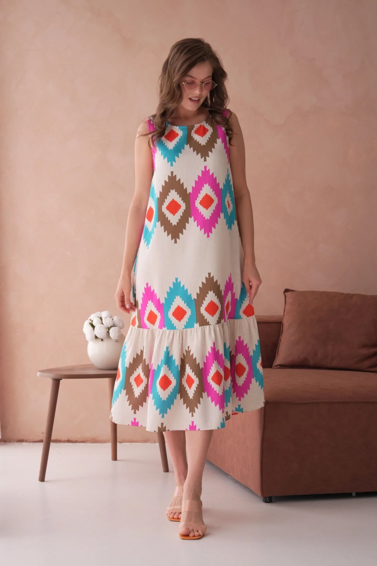 Otantik Desenli Volanlı Salaş Dokuma Elbise