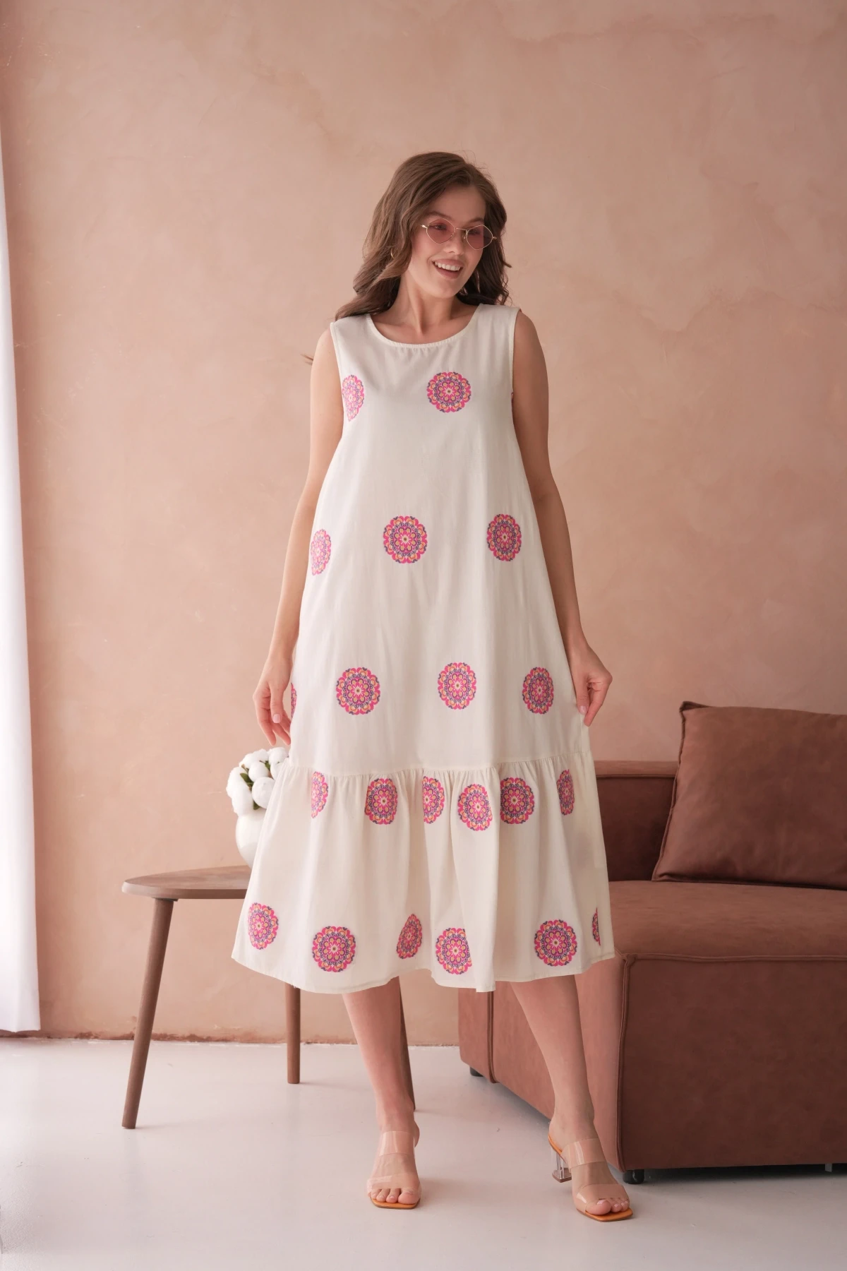 Nakışlı Volanlı Salaş Dokuma Elbise