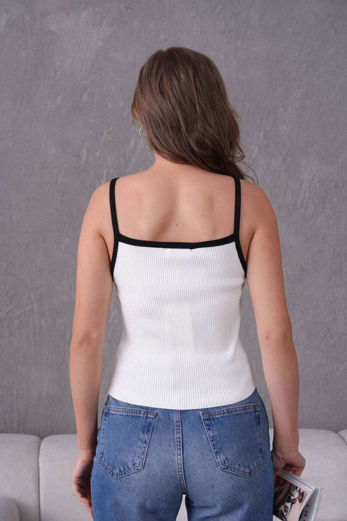Askılı Slim Fit Kaşkorse Crop Basic Triko Bluz