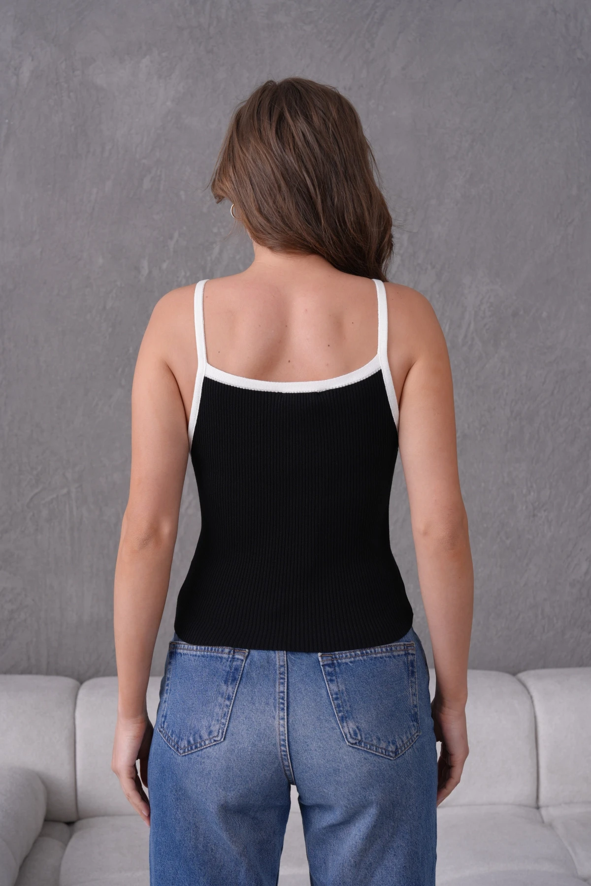 Askılı Slim Fit Kaşkorse Crop Basic Triko Bluz