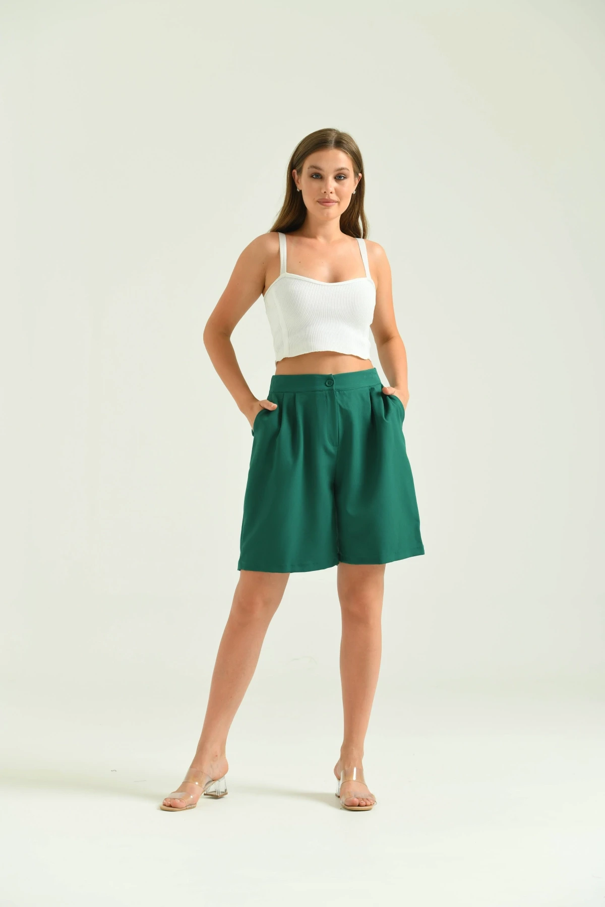 Kadın Zümrüt Uzun Basic Kumaş Şort