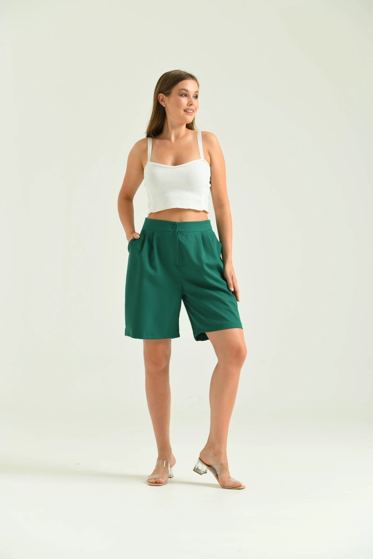 Kadın Zümrüt Uzun Basic Kumaş Şort