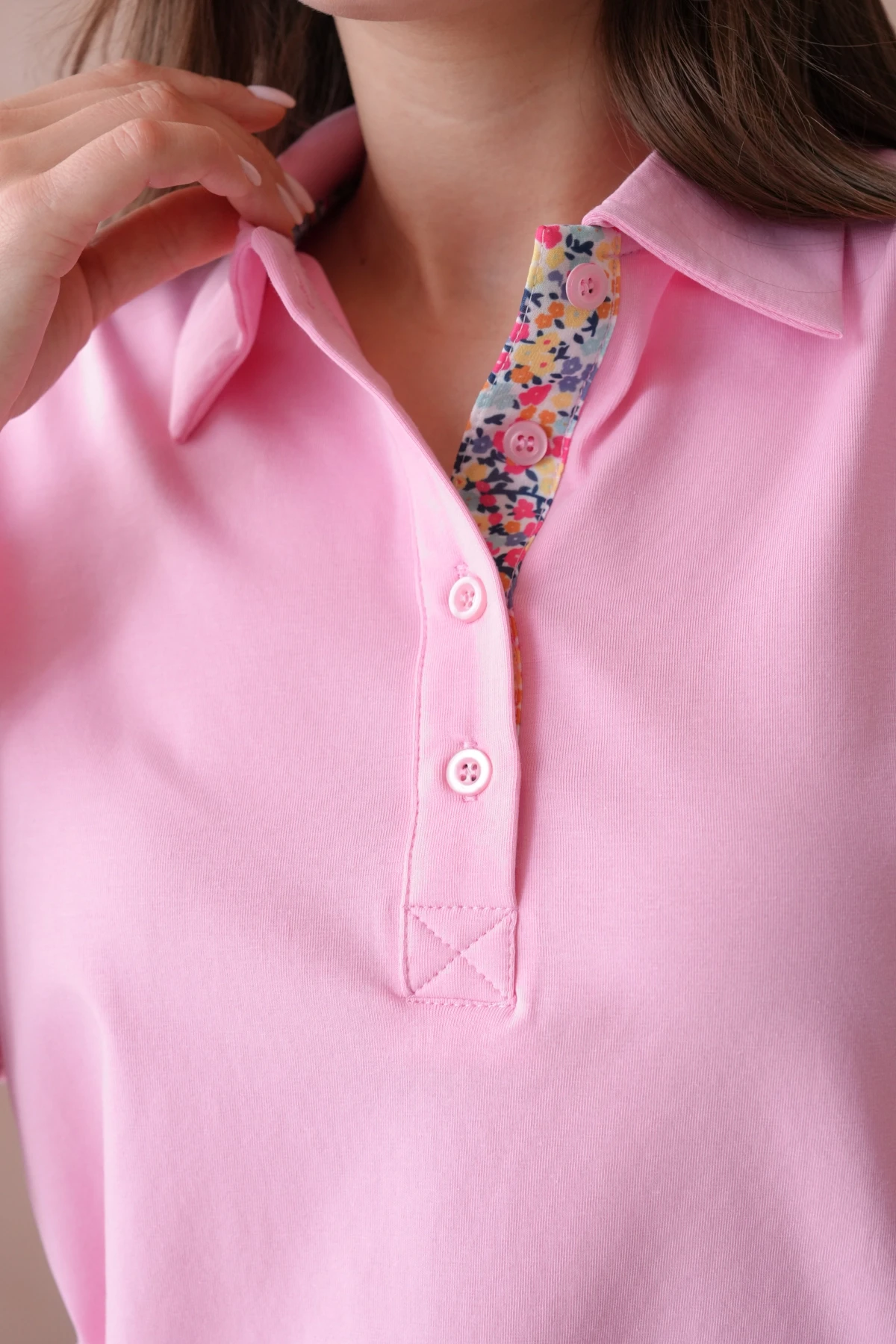 Polo Yaka Kısa Kol Düğmeli Basic T-Shirt