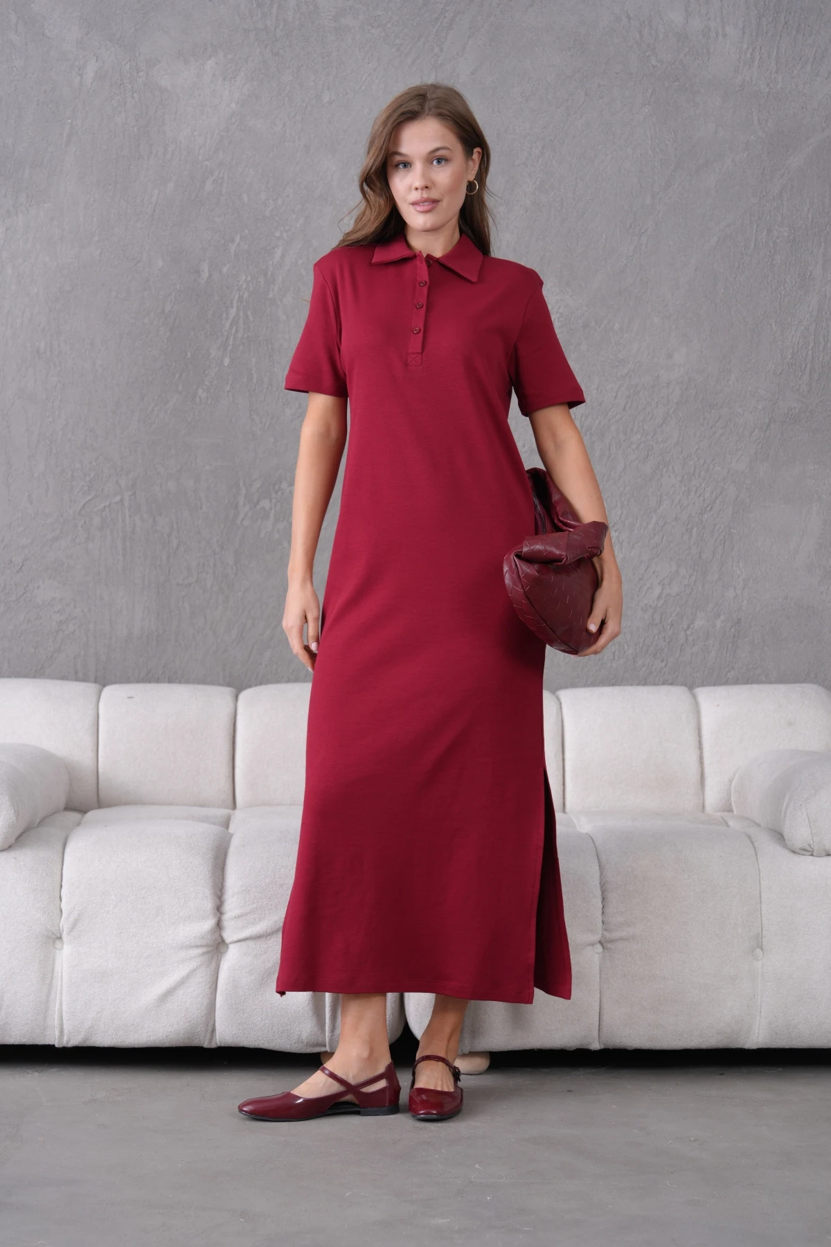 Polo Yaka Kısa Kol Yırtmaçlı Salaş Penye Elbise