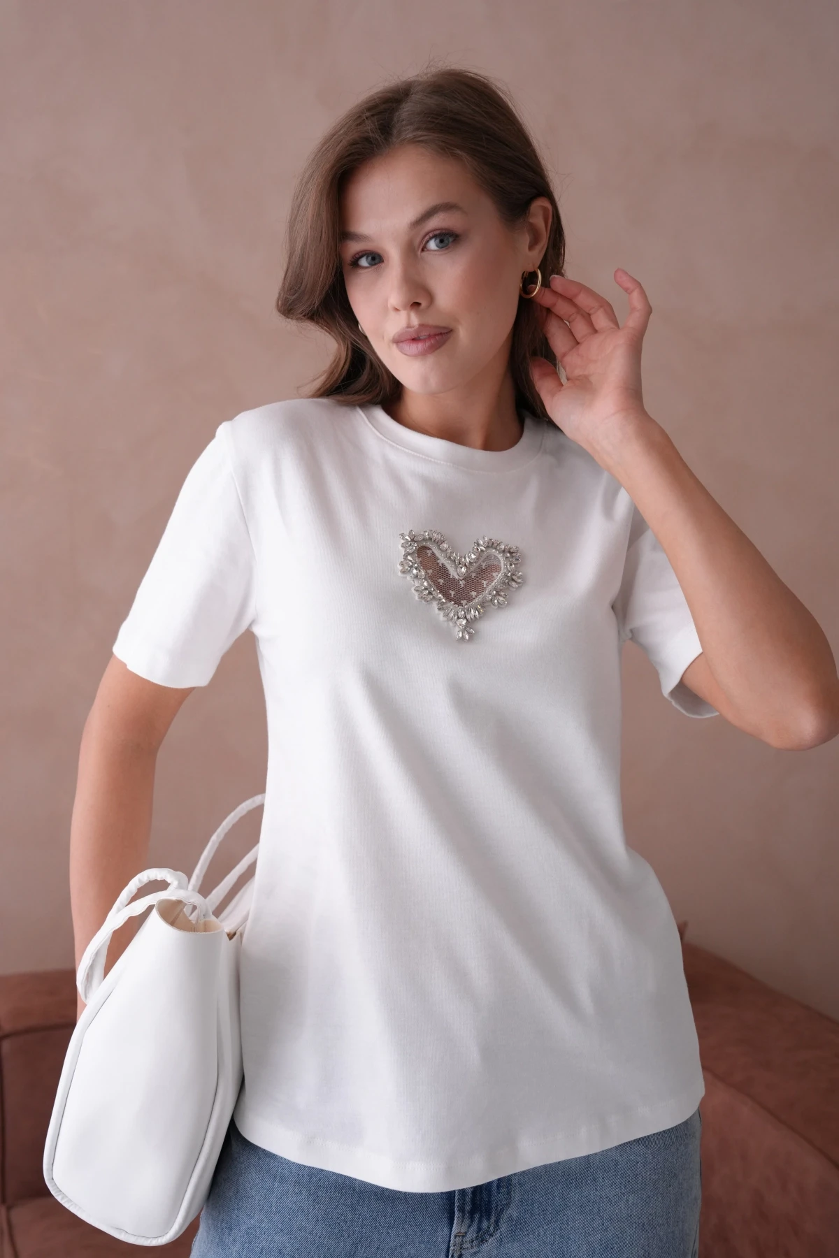 Taş Aksesuar Detaylı Kısa Kol Basic T-Shirt