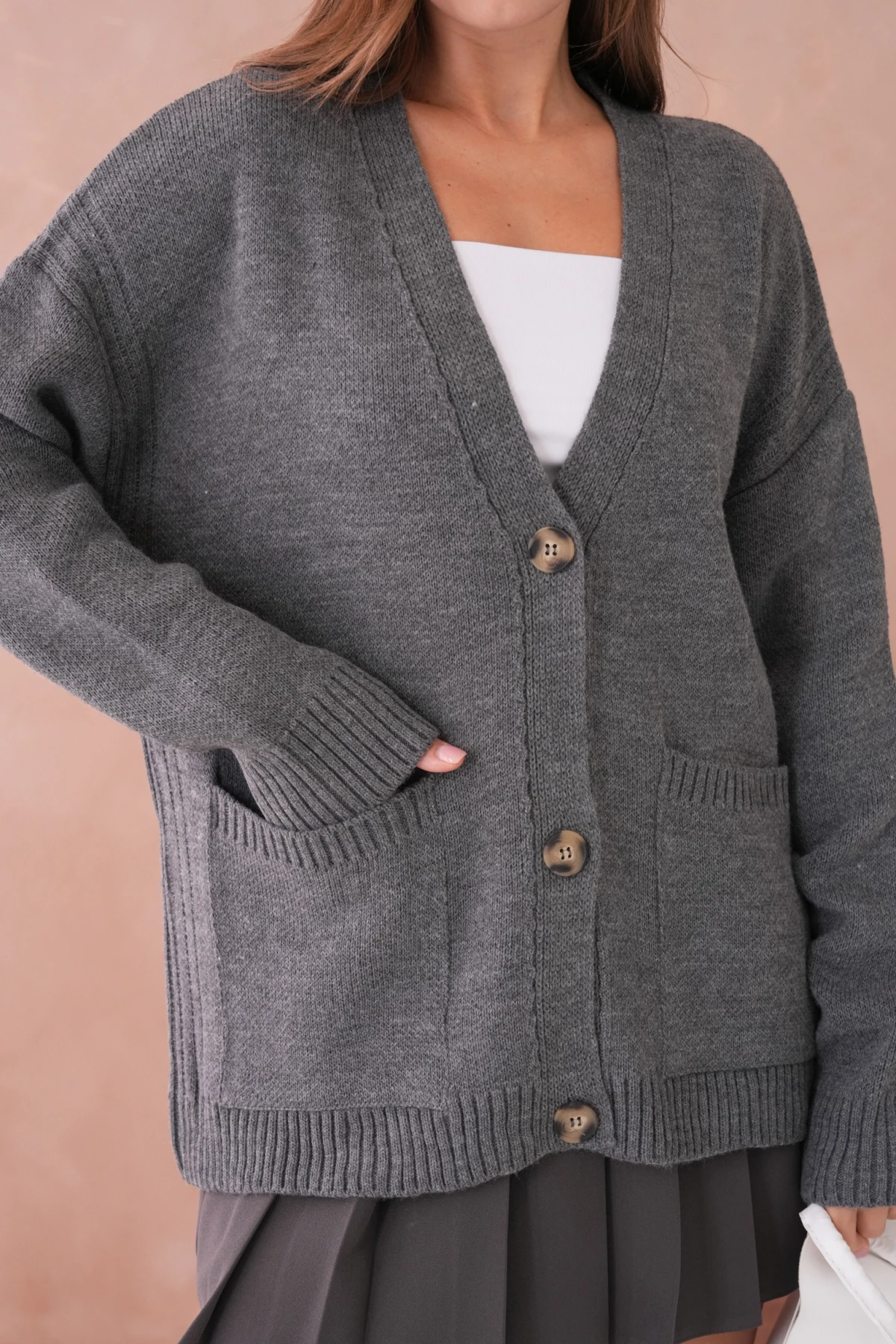 Kadın Açık Yaka Düğme Detay Oversize Triko Kazak