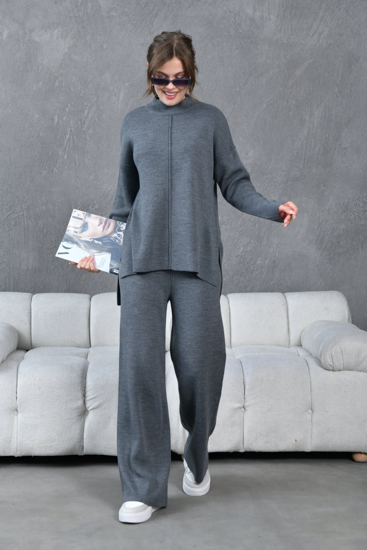 Kadın Antrasit Dik Yaka Yırtmaçlı Kazak Pantolon Triko Alt-Üst Takım