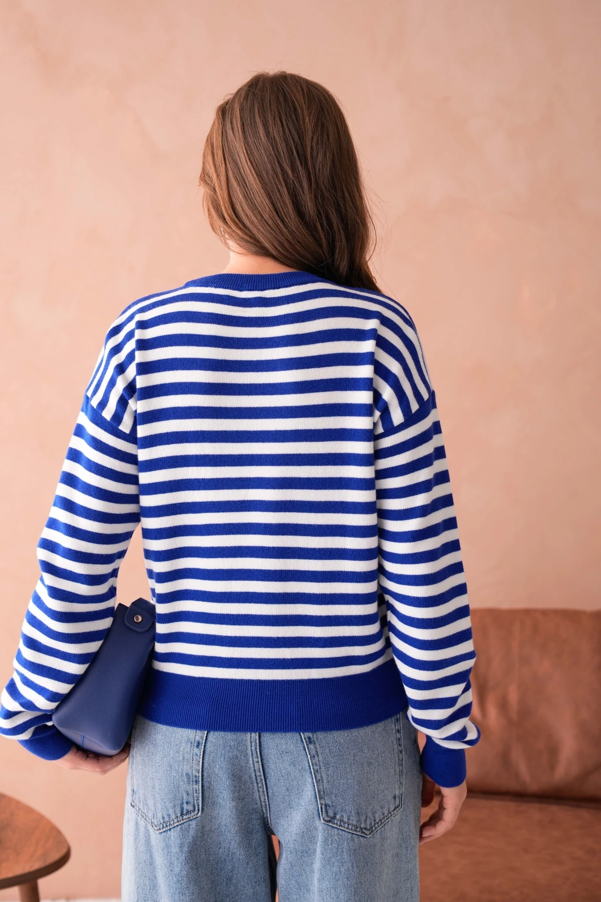 Kadın Bisiklet Yaka Nakış Detay Oversize Çizgili Triko Kazak