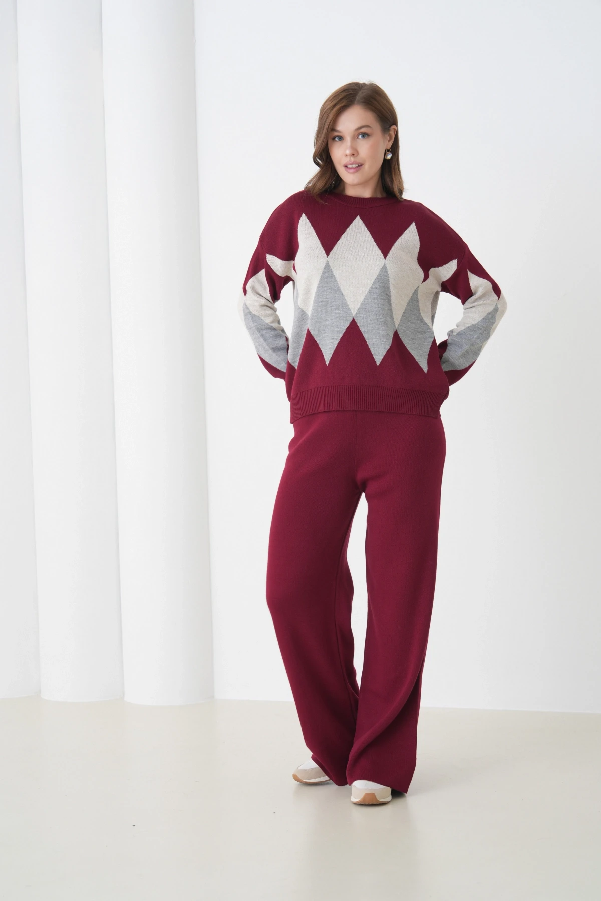 Kadın Bordo Bisiklet Yaka Baklava Desenli Kazak Pantolon Triko Alt-Üst Takım