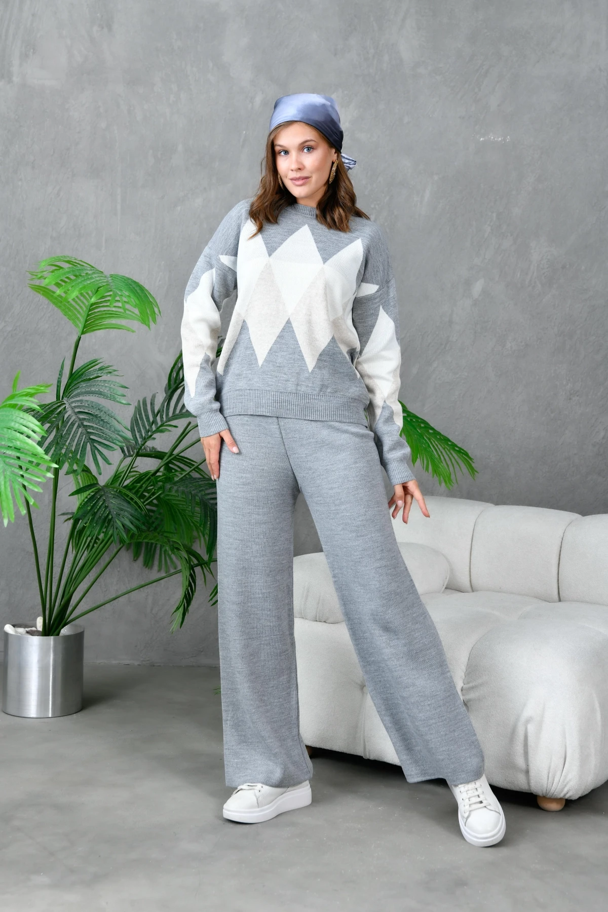 Kadın Gri Bisiklet Yaka Baklava Desenli Kazak Pantolon Triko Alt-Üst Takım