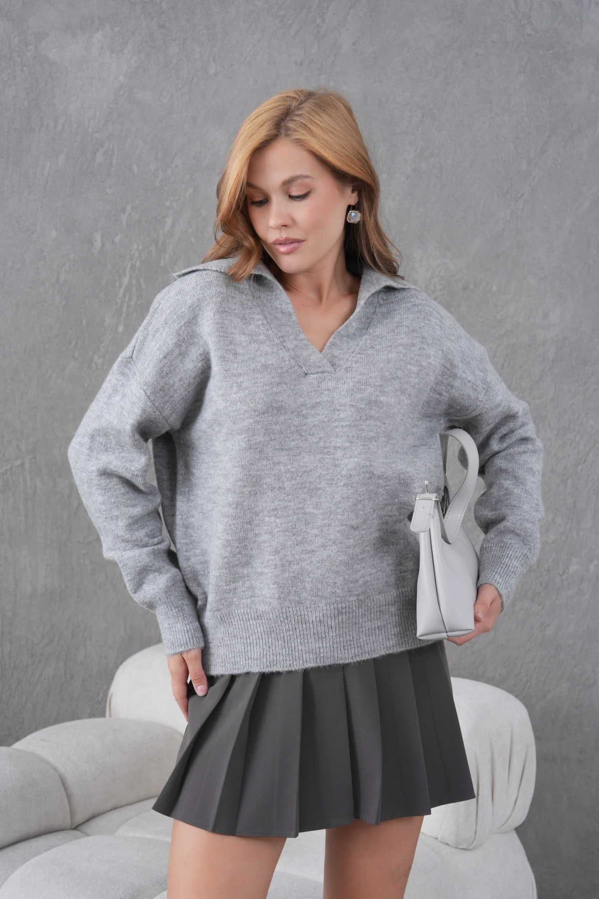 Kadın Gri Polo Yaka Oversize Yarım Pat Yumuşak Dokulu Triko Kazak