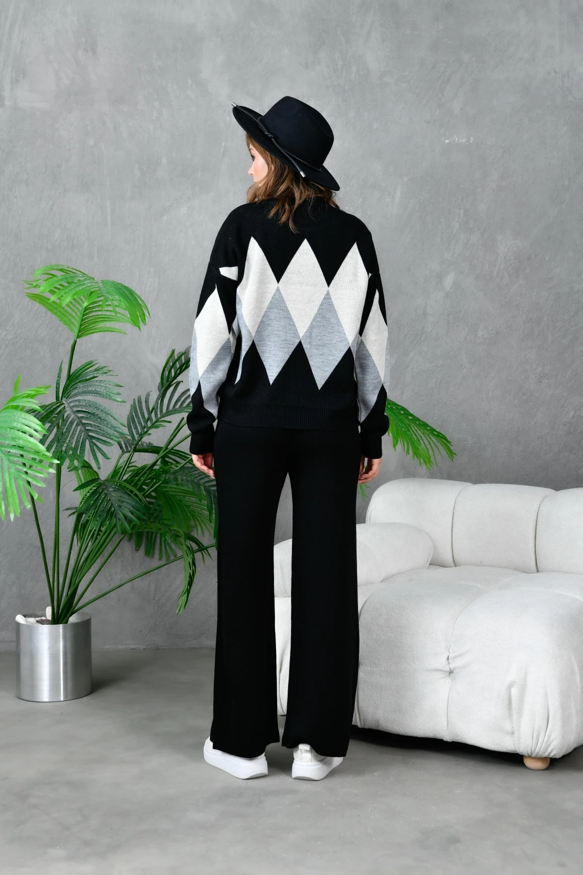 Kadın Siyah Bisiklet Yaka Baklava Desenli Kazak Pantolon Triko Alt-Üst Takım