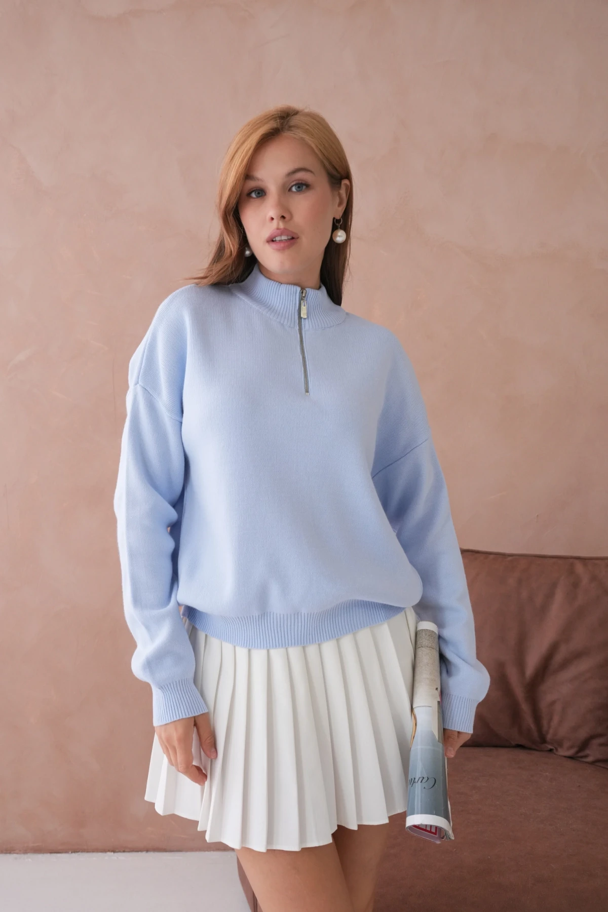 Kadın Yarım Balıkçı Yaka Fermuar Detay Oversize Triko Kazak