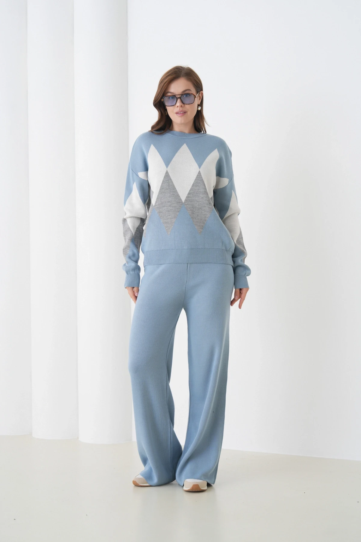 Kadın Açık Mavi Bisiklet Yaka Baklava Desenli Kazak Pantolon Triko Alt-Üst Takım 214076