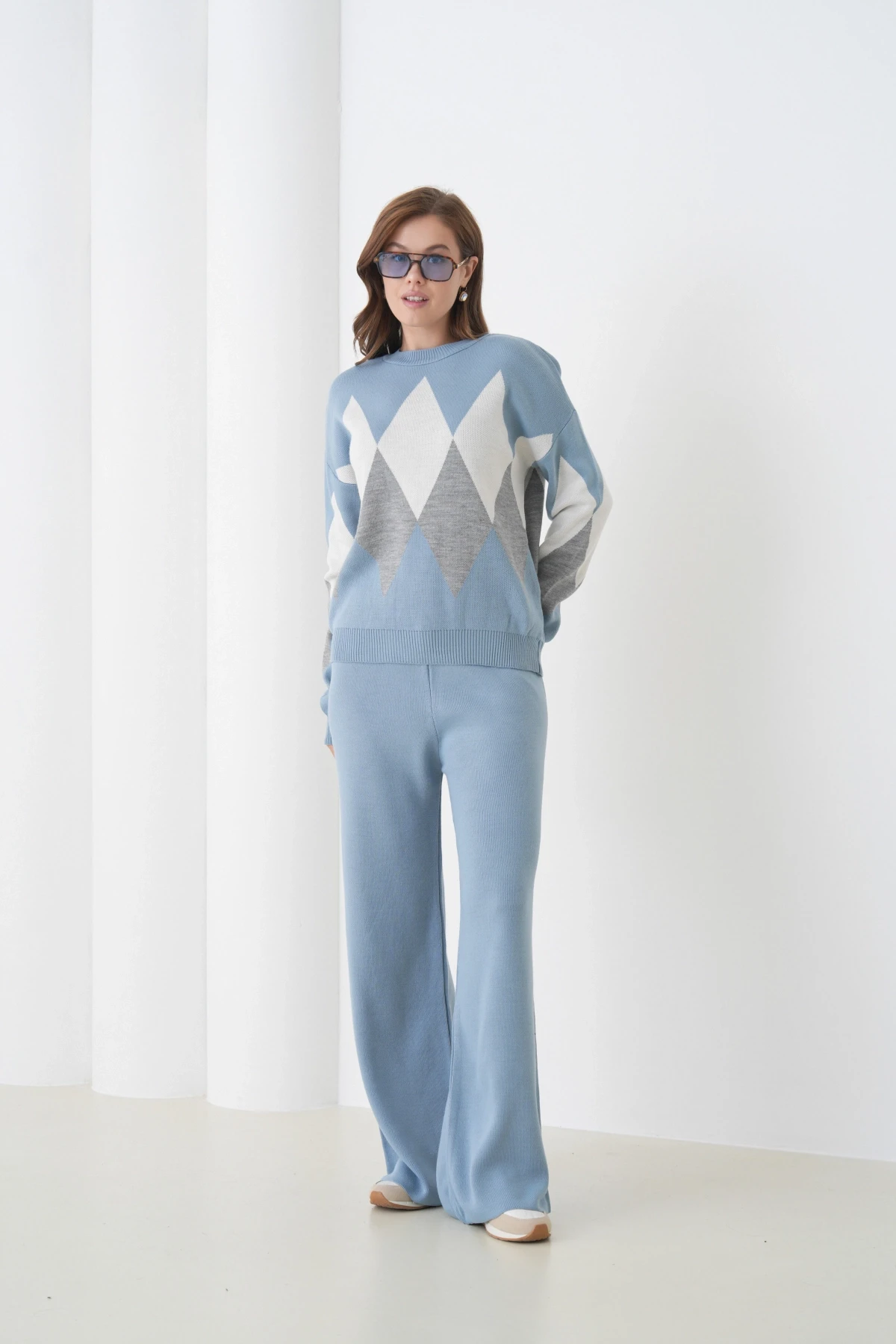 Kadın Açık Mavi Bisiklet Yaka Baklava Desenli Kazak Pantolon Triko Alt-Üst Takım 214076