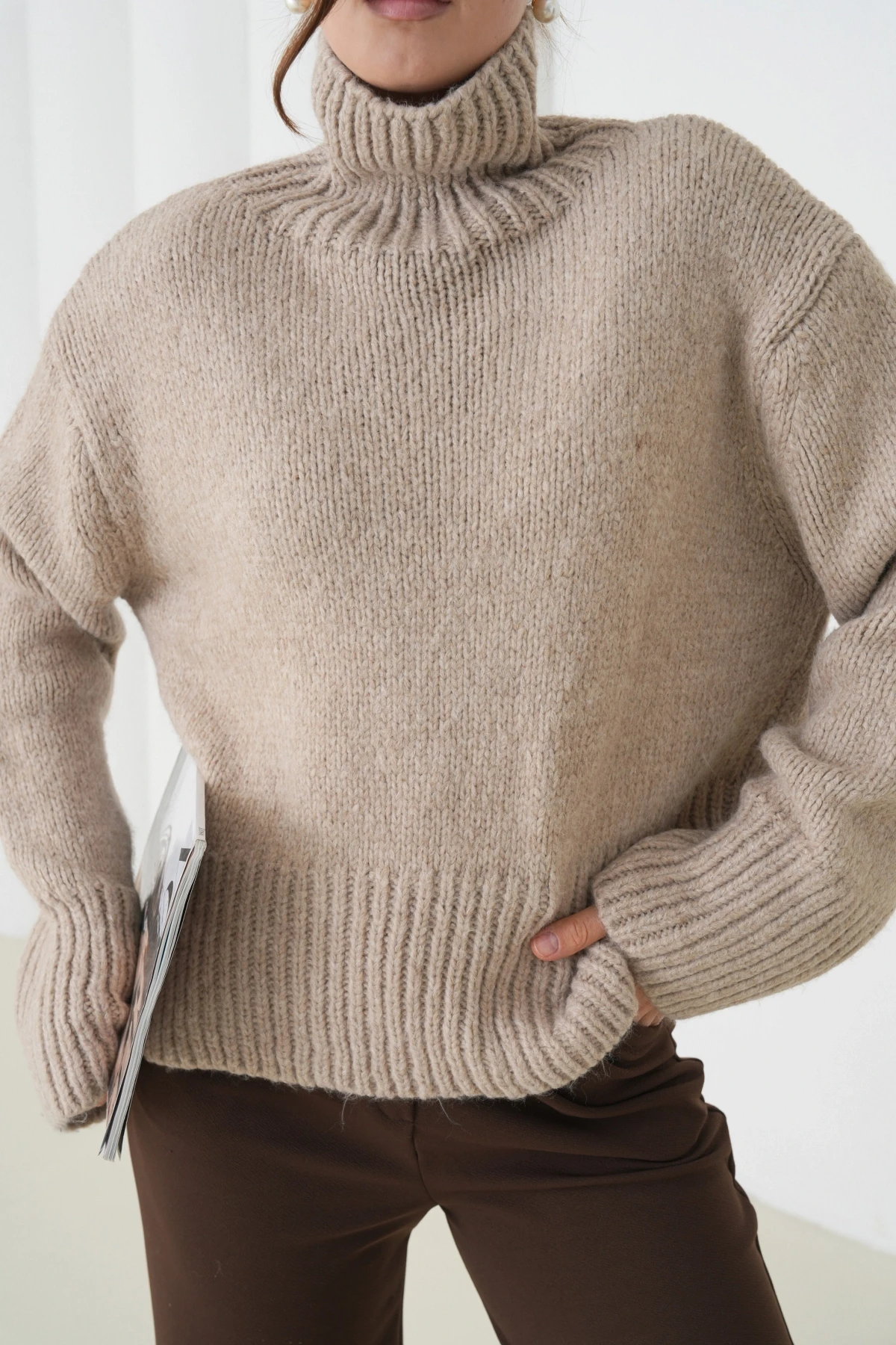 Kadın Balıkçı Yaka Oversize Kaşkarse Triko Kazak