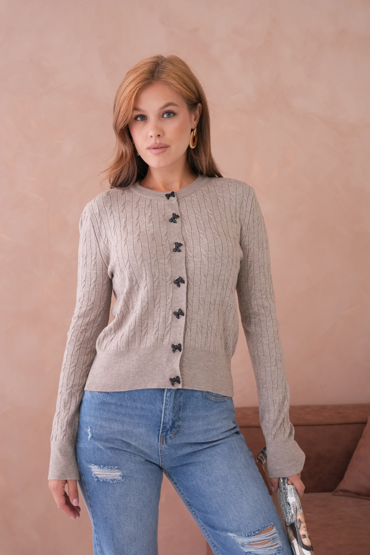 Kadın Bisiklet Yaka Düğme Detay Saç Örgü Yumuşak Dokulu Triko Hırka 