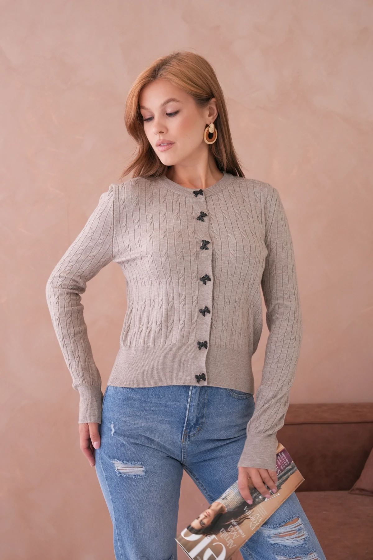 Kadın Bisiklet Yaka Düğme Detay Saç Örgü Yumuşak Dokulu Triko Hırka 