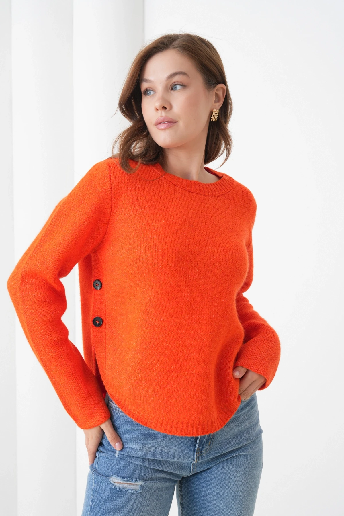 Kadın Bisiklet Yaka Düğme Detay Yırtmaçlı Triko Kazak