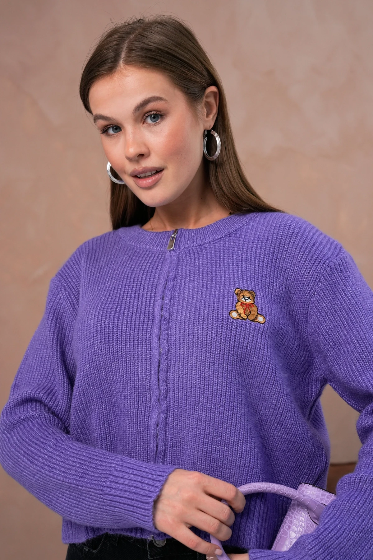 Kadın Bisiklet Yaka Fermuar Kapama Nakışlı Kaşkorse Triko Hırka