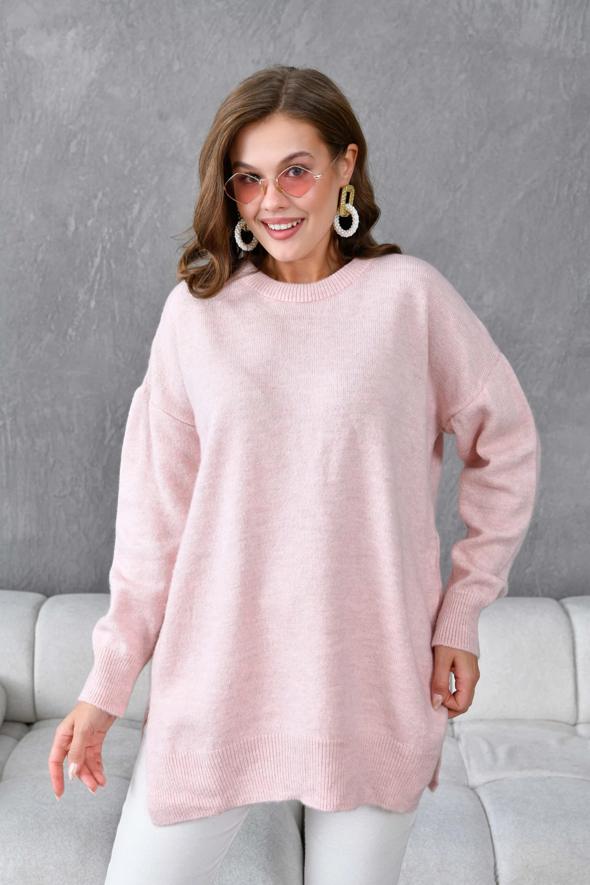 Kadın Bisiklet Yaka Yırtmaçlı Oversize Triko Kazak