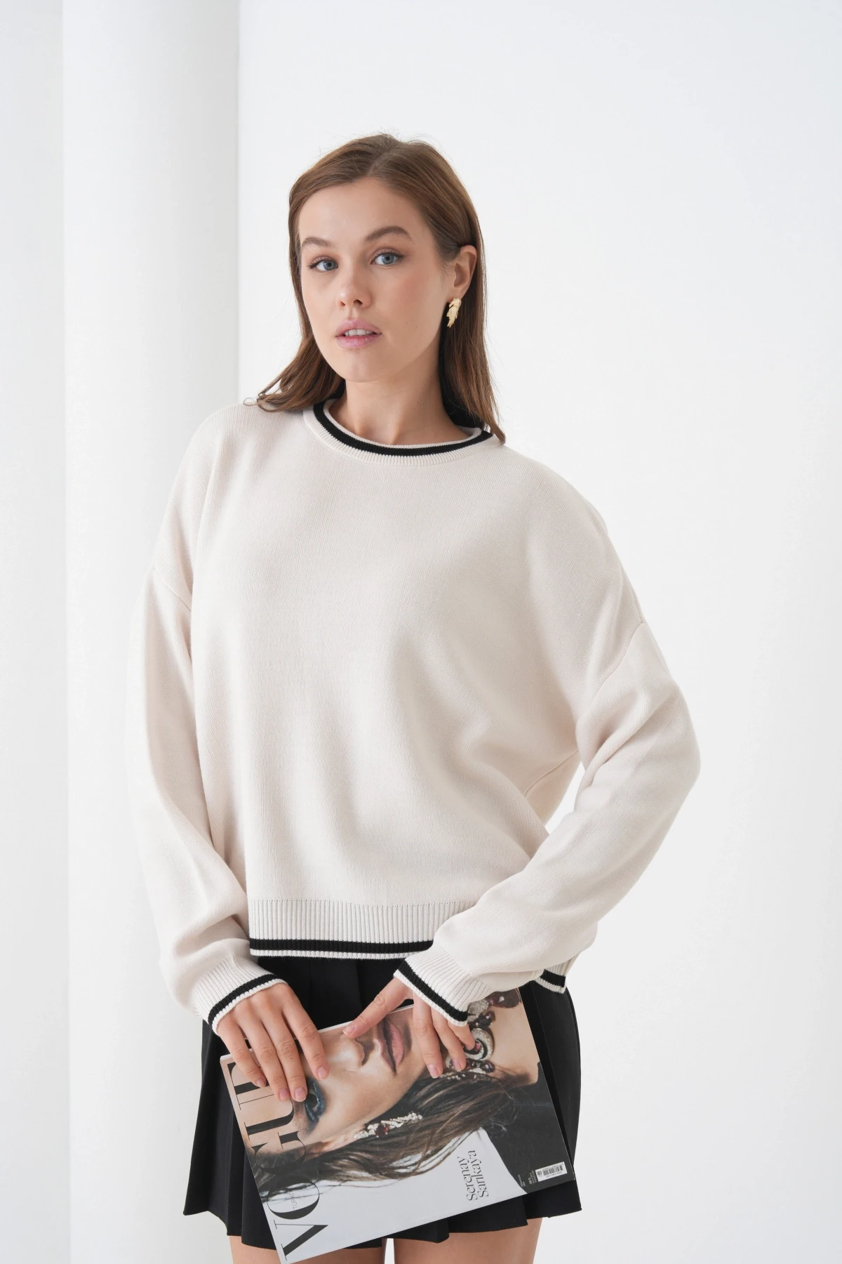 Kadın Bisiklet Yaka Yumuşak Dokulu Oversize Triko Kazak