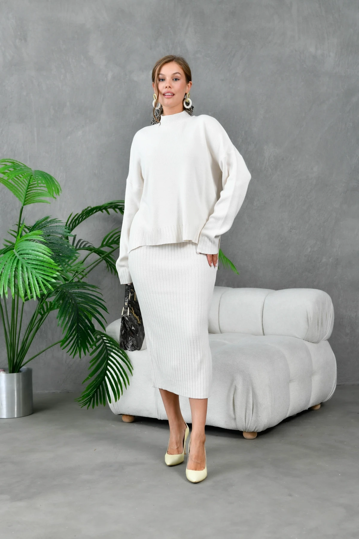 Kadın Dik Yaka Salaş Kazak Uzun Etekli İkili Triko Takım