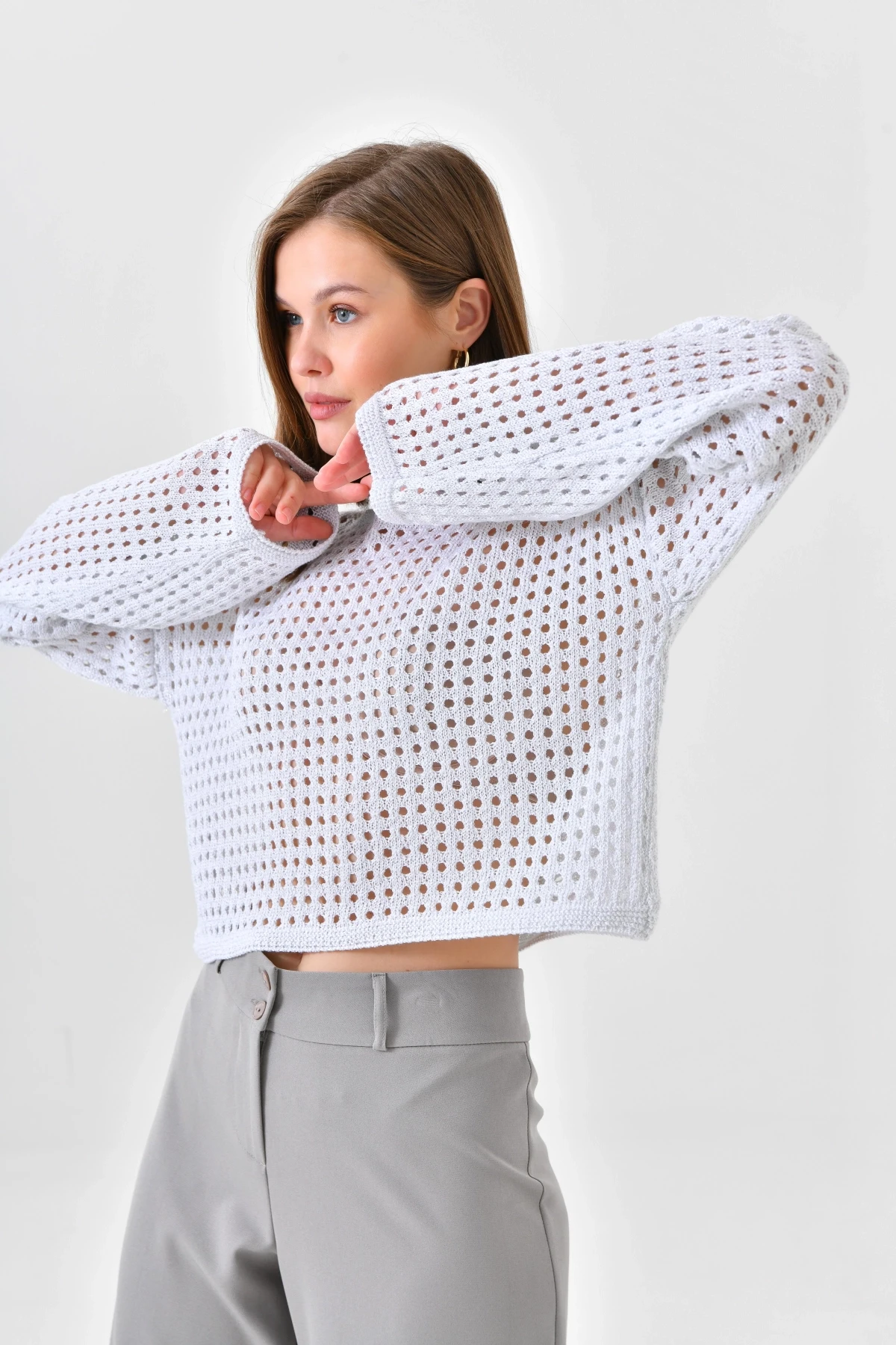 Kadın Kayık Yaka Örgü Detay Simli Crop Triko Kazak