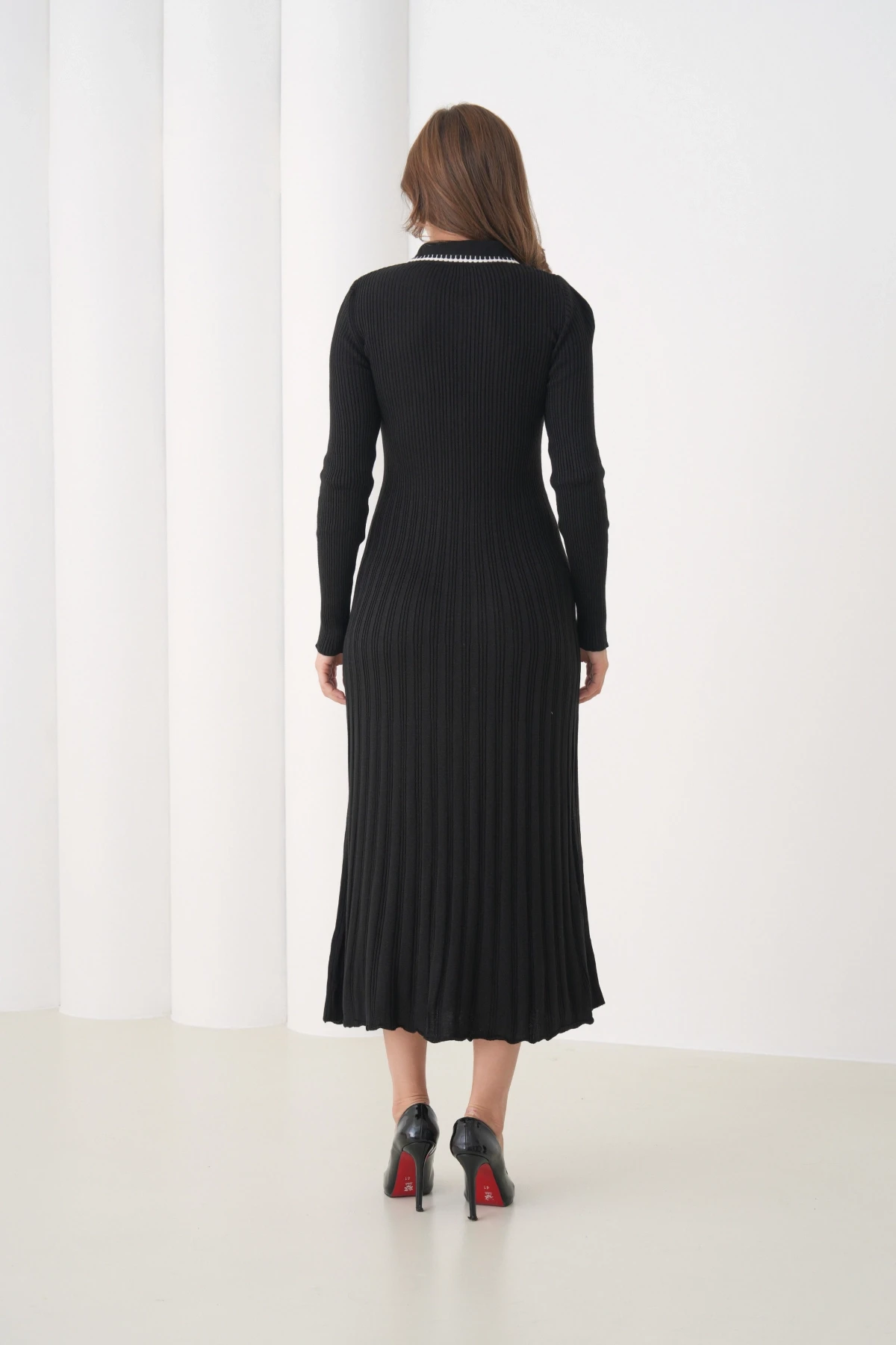 Kadın Polo Yaka Düğme Detay Kaşkorse Uzun Triko Elbise