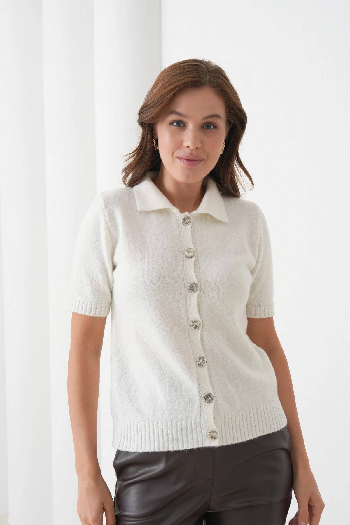 Kadın Polo Yaka Düğme Detay Kısa Kol Simli Triko Hırka