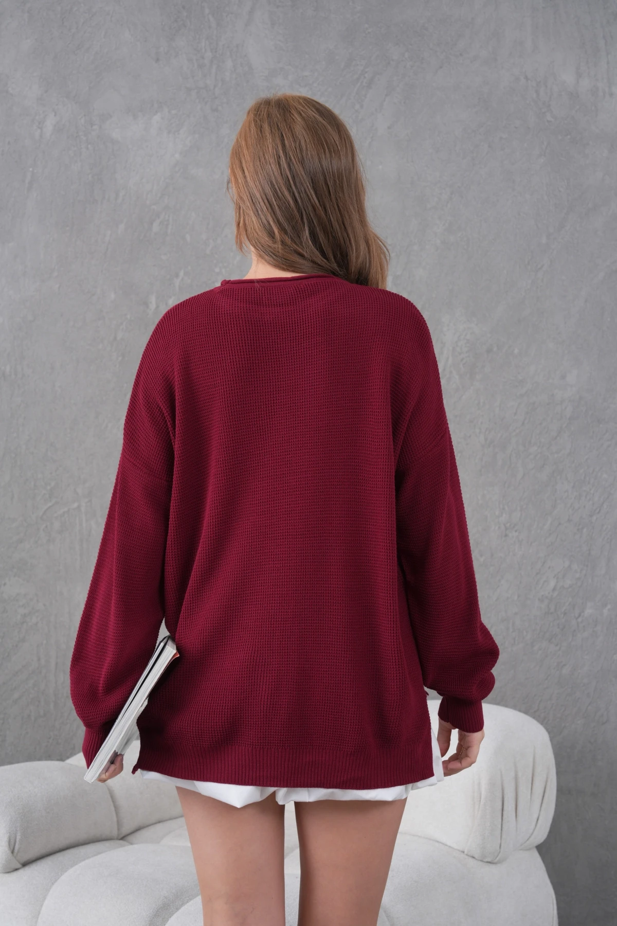 Bisiklet Yaka Arkası Uzun Yırtmaçlı Mevsimlik Triko Kazak