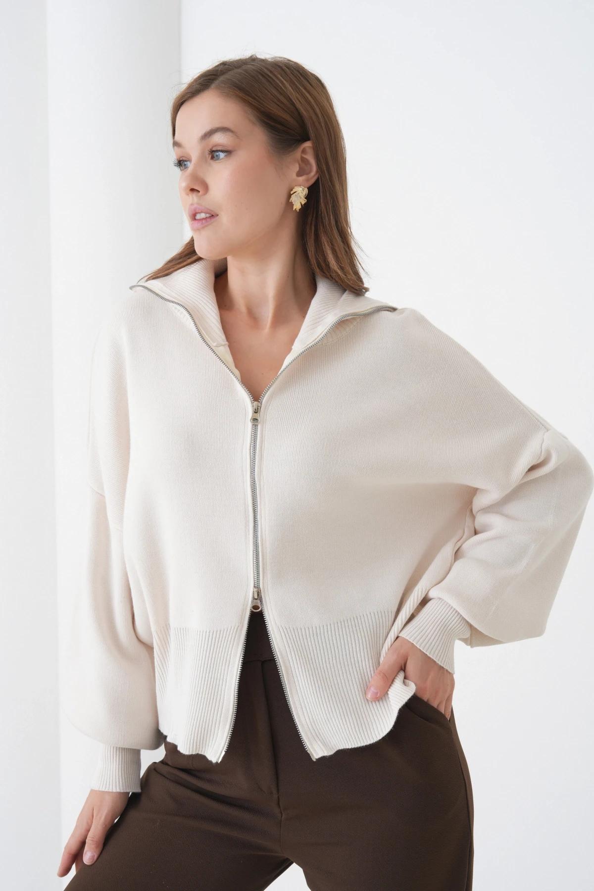 Kadın Balıkçı Yaka Fermuar Kapama Örgü Detay Triko Ceket