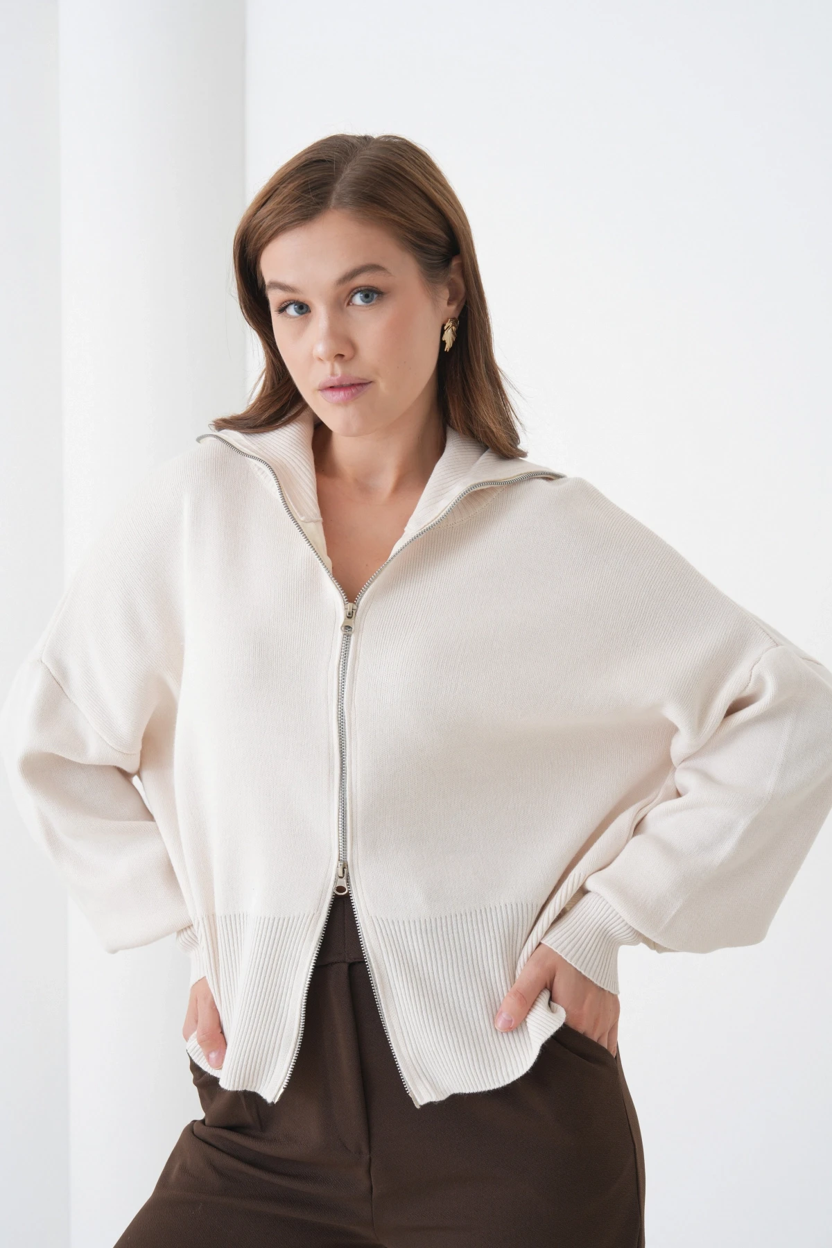 Kadın Balıkçı Yaka Fermuar Kapama Örgü Detay Triko Ceket