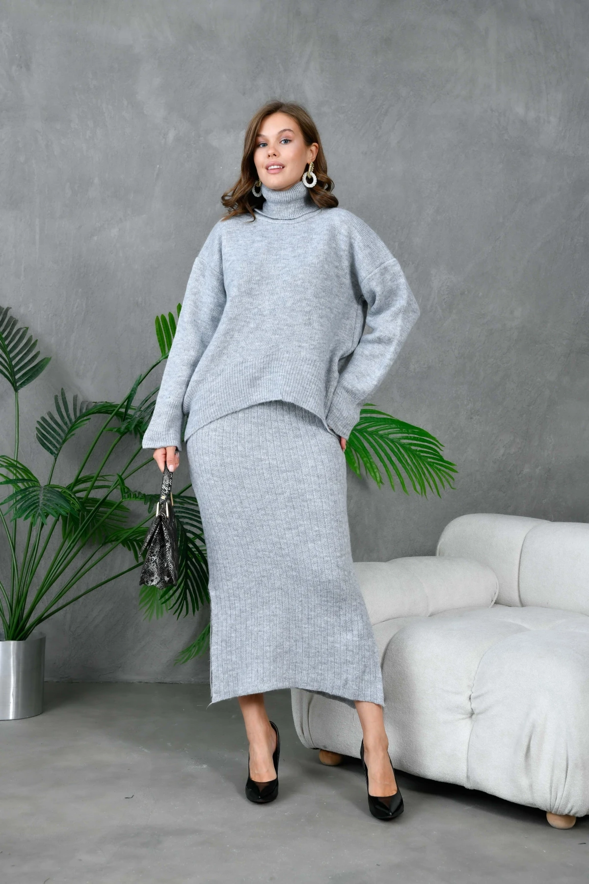 Kadın Balıkçı Yaka Oversize Kazak Uzun Etek İkili Triko Takım